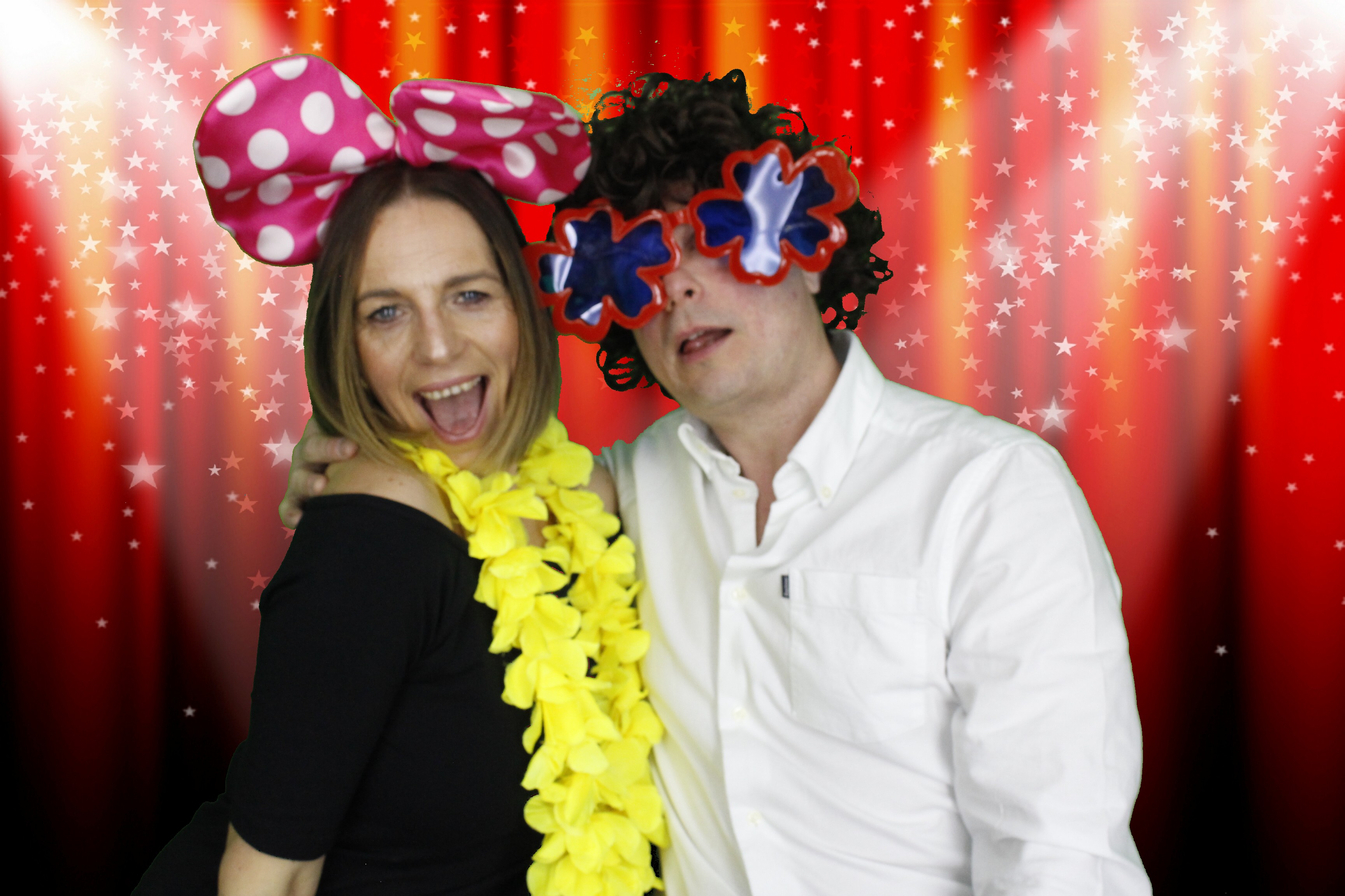 Mr & Mrs Mills | View more photos from the event at gallery.myphotoboothexperience.co.uk/u/MyPhotoBoothExperienceLtd/Mr-Mrs-Mills